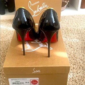 Christain Louboutin Red Bottoms